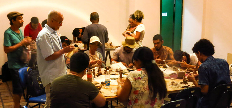 Oficina com Barro (2019))