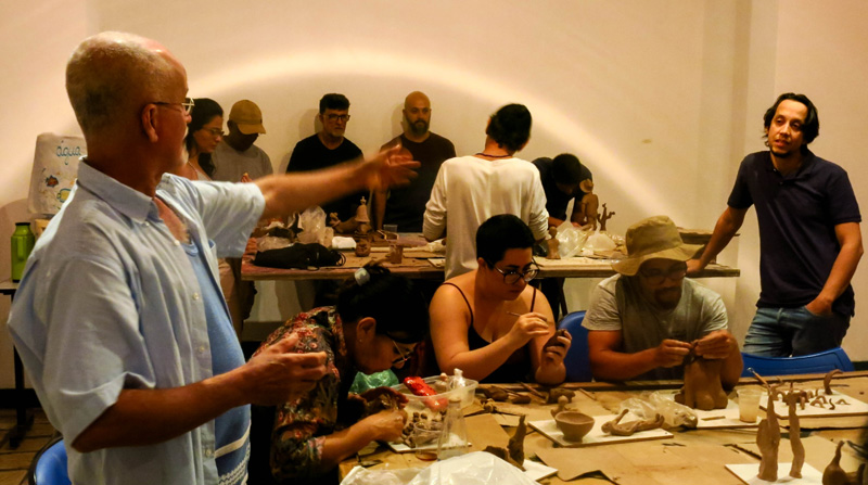 Oficina com Barro (2019))