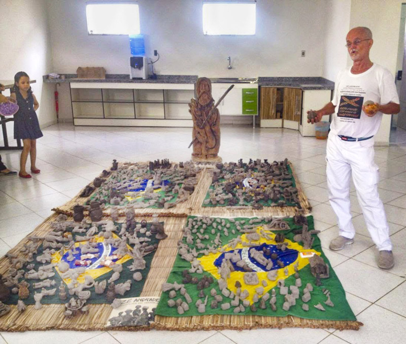 Projeto de Vivências e Oficina com Barro